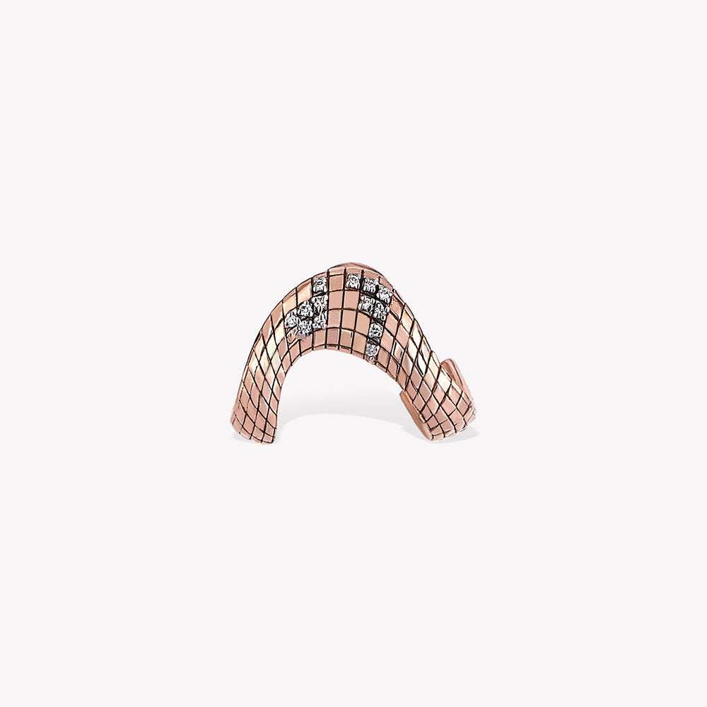 Wavy Tune Stud Earring