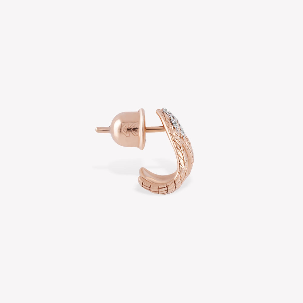 Wavy Tune Stud Earring