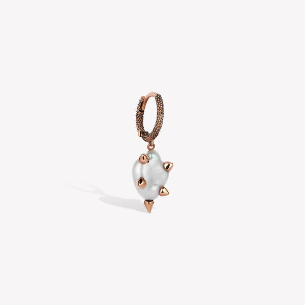 Edgy Perla Hoop Earring