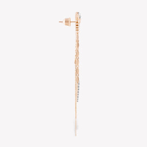 Held Dangling Earring