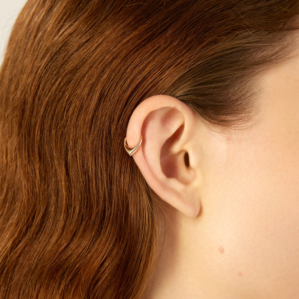 Rise Hoop Piercing