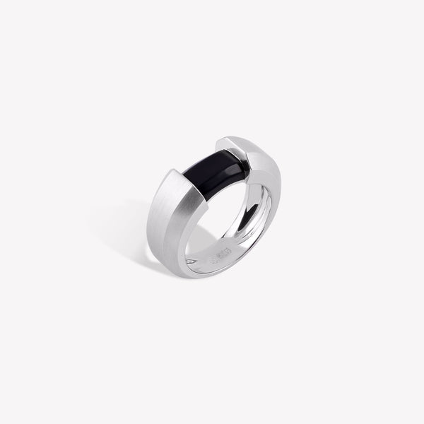 Dark Wanderlust Ring