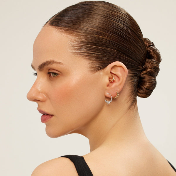 Lucia Hoop Piercing