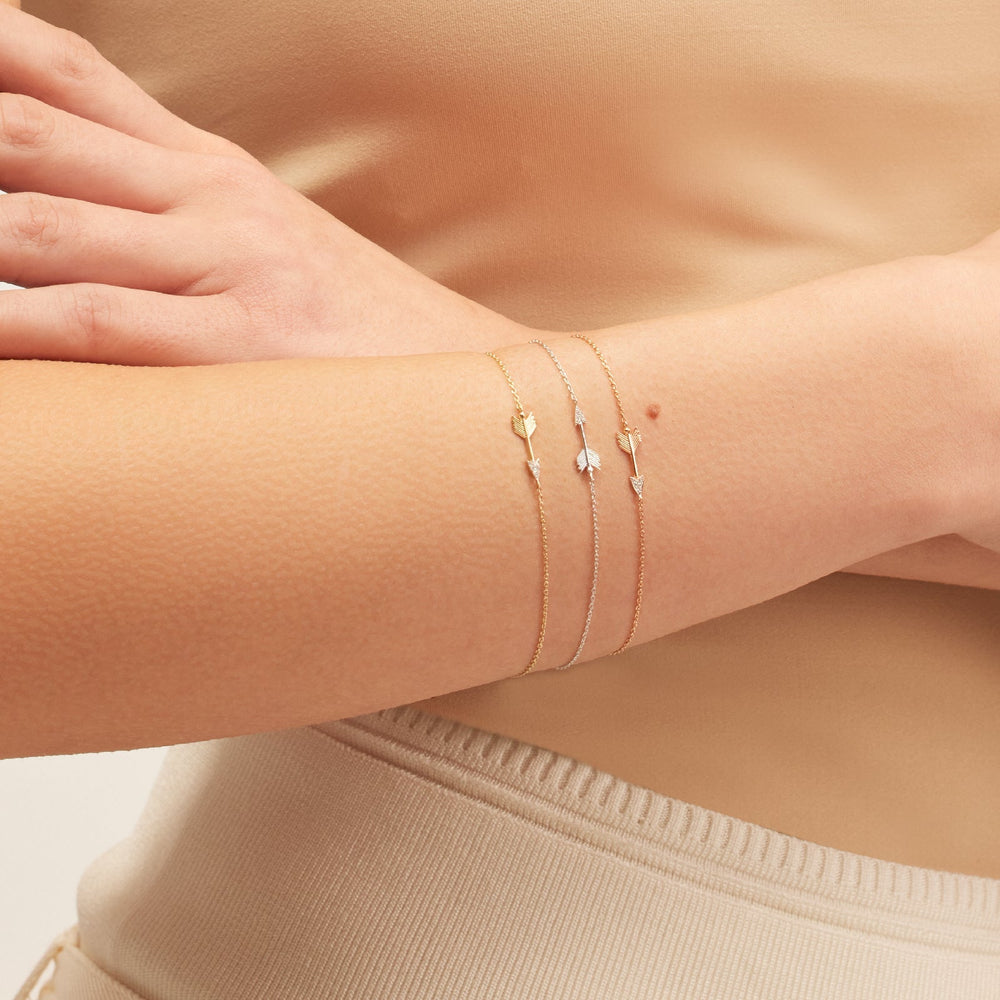 Arrow Mini Chain Bracelet