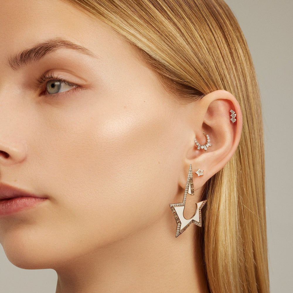 Shimmery Step Stud Piercing